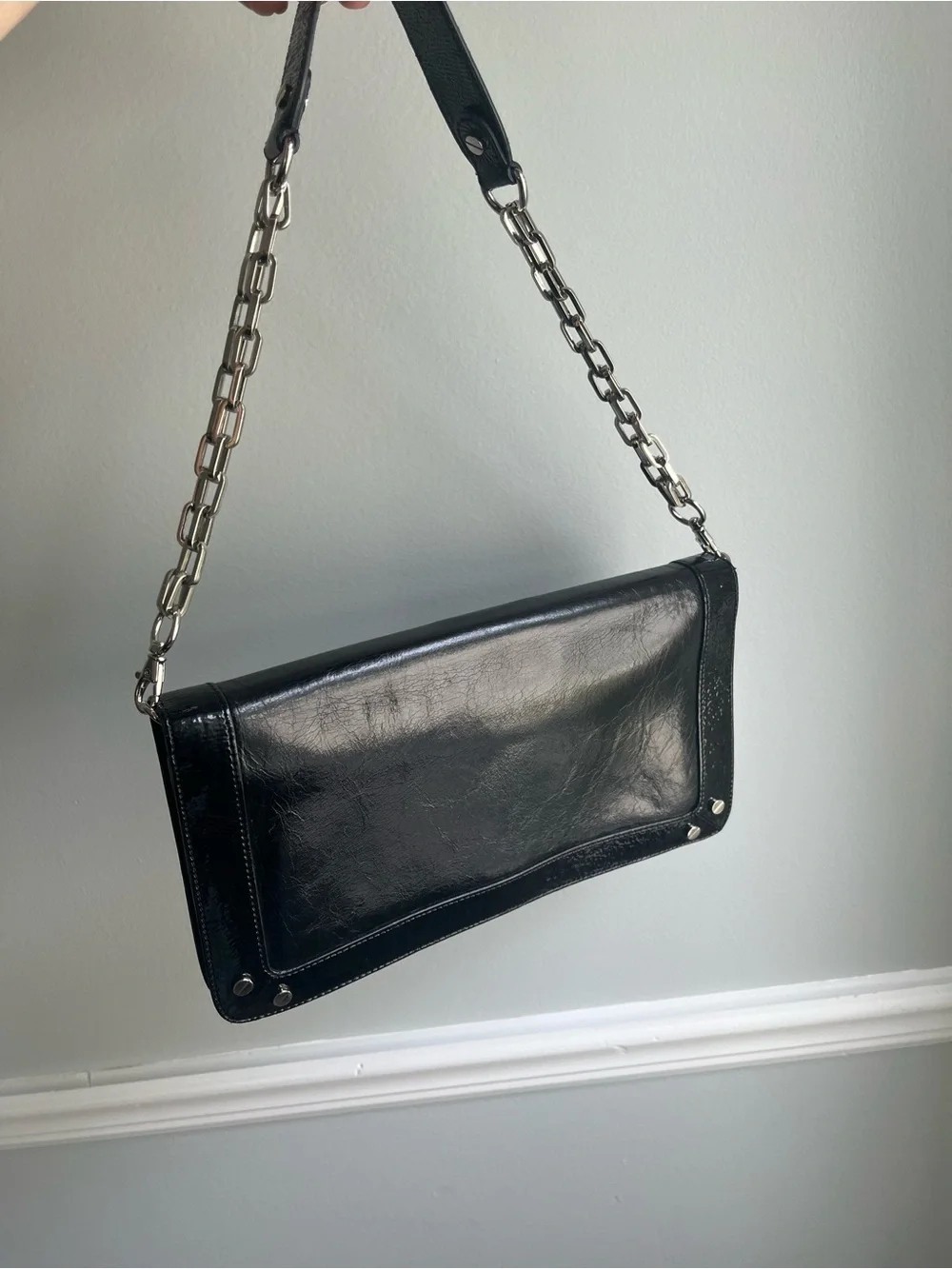RARE Tory Burch Black Leather Logo Chain Shoulder Bag Timeless Luxury
